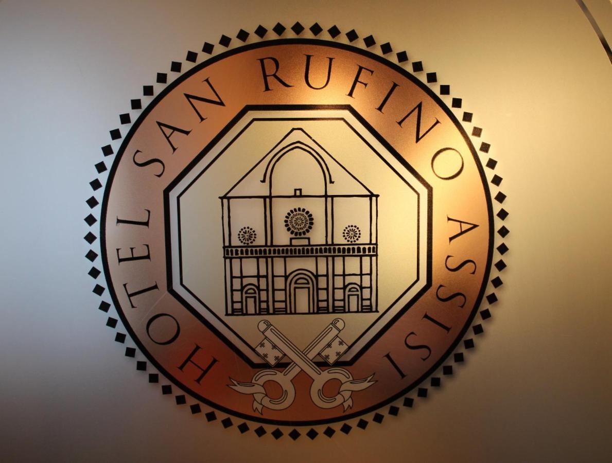 אסיסי Hotel San Rufino מראה חיצוני תמונה